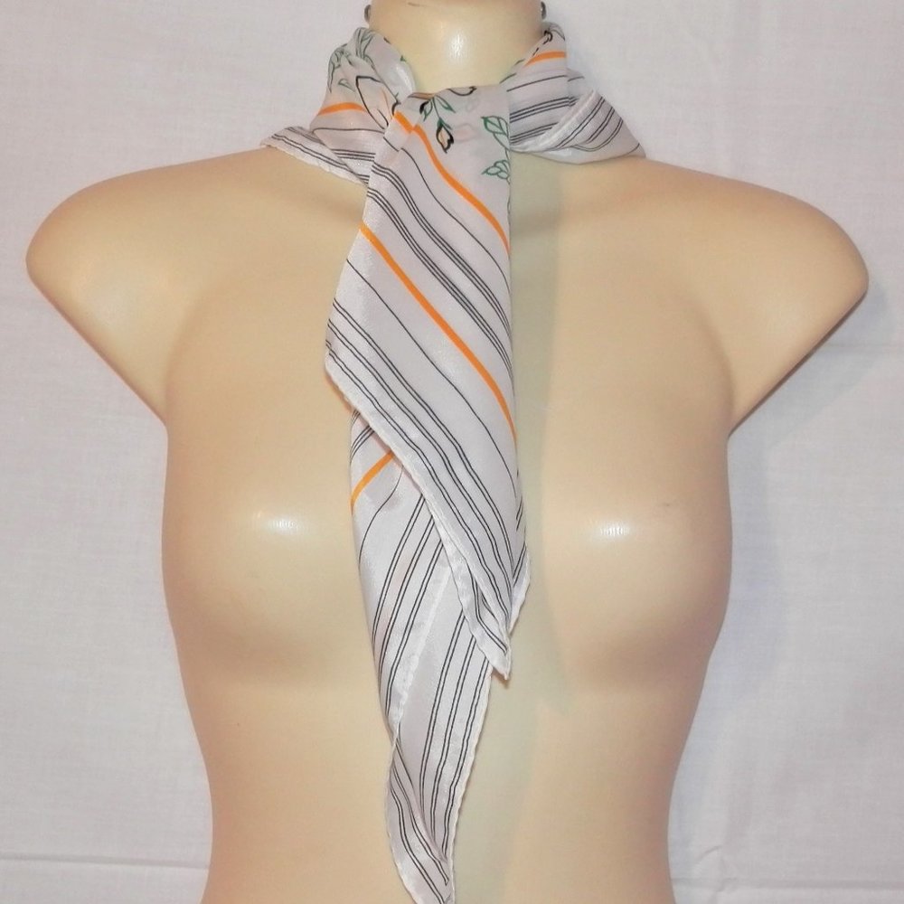 Vintage Morsly Scarf Yellow Green Blk Floral I001